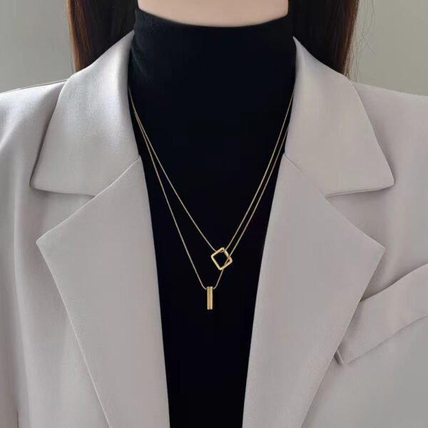 Women's New Unique-Designed Layered Geometric Cube Necklace - Summer-Friendly, Fade-Resistant Collarbone Jewelry