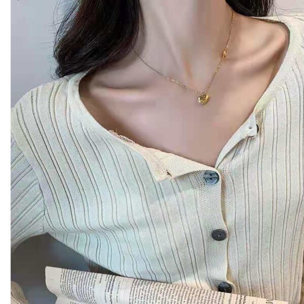 Niche Hollow-Out Design, 18K Double Heart Necklace, Solid Collarbone Chain, Elegant & Versatile