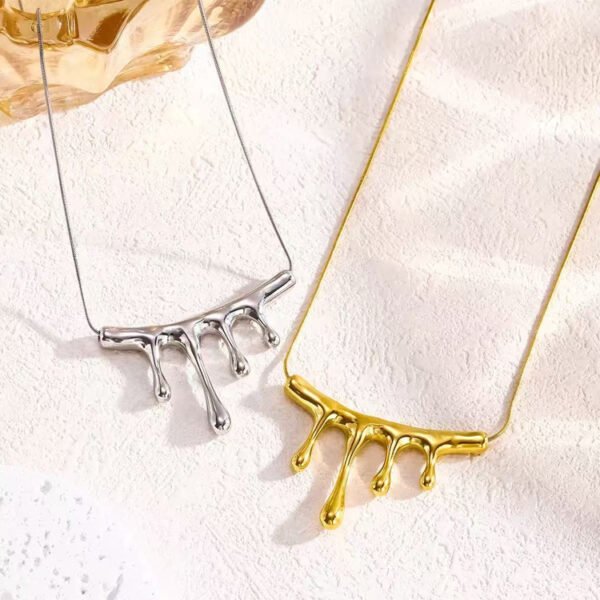 Hot-Selling Necklace: Stylish & Unique Lava Drop Cast Pendant Jewelry for Wholesale