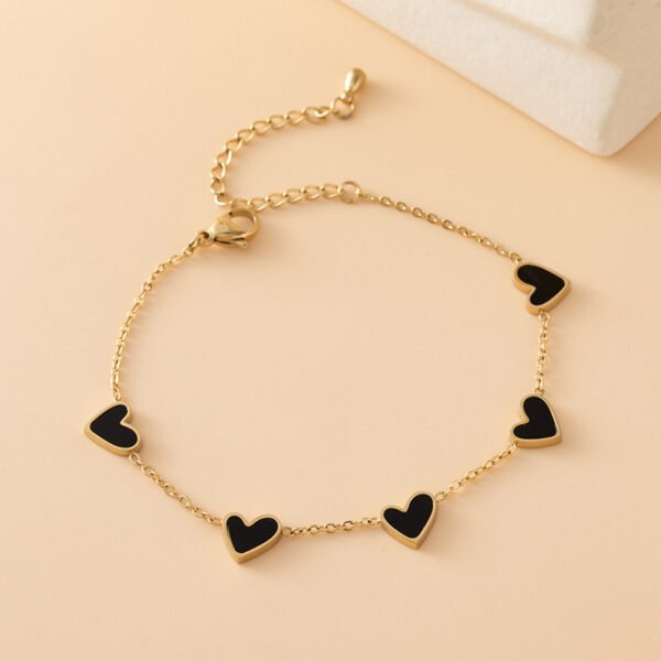 Fashionable Niche-Designed Black-White-Multicolor 3D Heart & Shell Collarbone Chain, and Unique Heart-Shaped Titanium Steel Bracelet