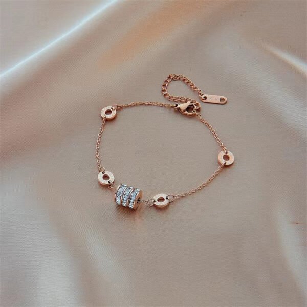 Slim Waist Bracelet: Zircon-Accented, Minimalist Titanium Steel Jewelry with Distinctive Design - Direct from Manufacturer